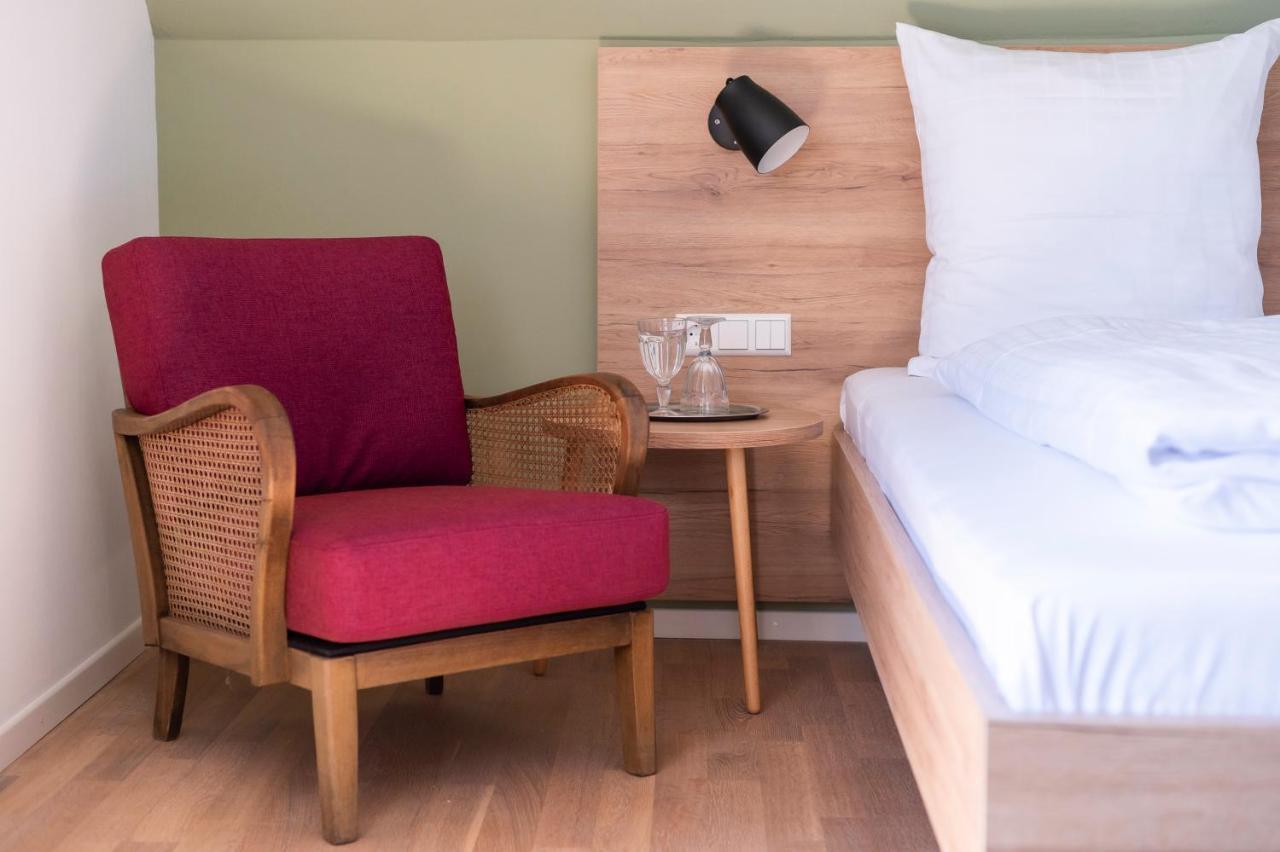 Hotel Baeren Marbach am Neckar Ngoại thất bức ảnh